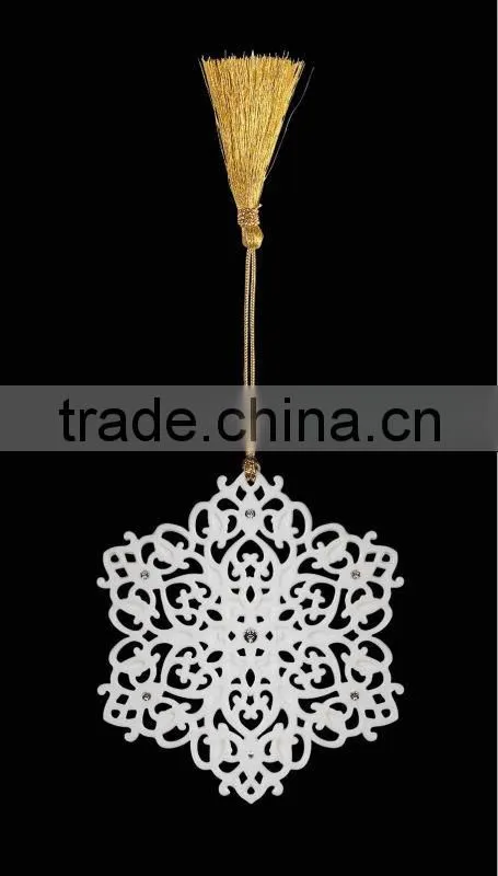 Hot Sale Porcelain Christmas Dove Hanging Ornament Stand with Porcelain Ball Pendant WS331-SS10098B
