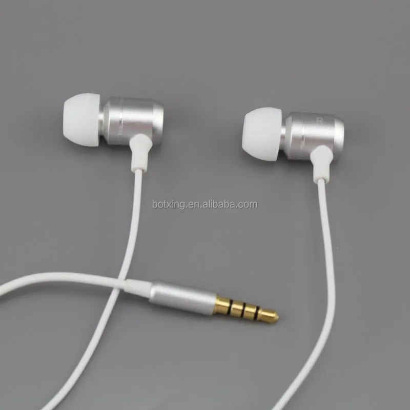 2017 new product metal earphones made in Chinese factory