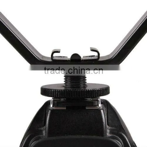 ET-FB02 Studio Triple Mount Hot Shoe V Mount Bracket for Video Lights, Microphones or Monitors, bracket camera flash holder