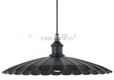 Hot Sale Lantern Pendant Light with Aluminum Lamp Covers