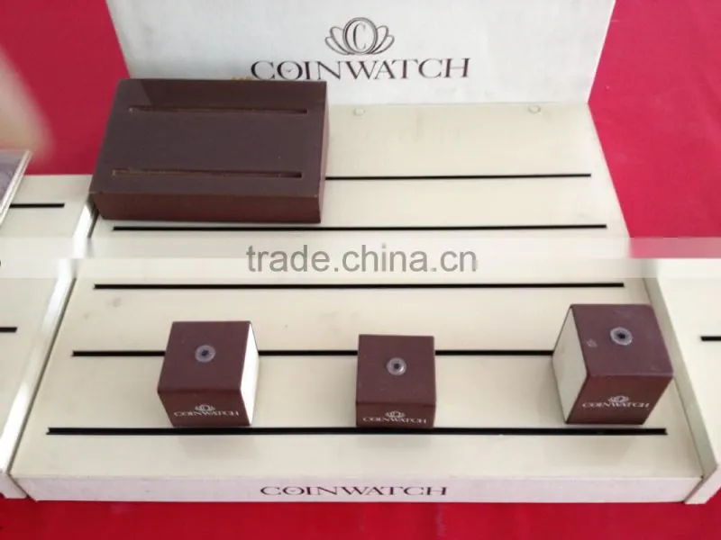 Guangzhou high quality wholesale wood watch display