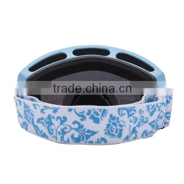 Mirrored lens snowboard goggles for men, REVO lens goggles