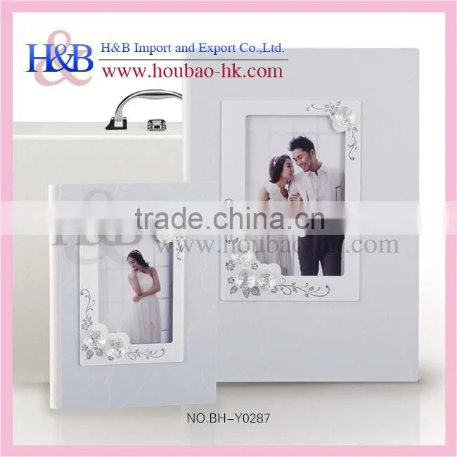 MOQ 5 sets Elegant A4 Painting Photo Album Sheet For Promotion
