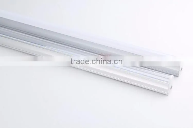 2016 High Quality CE RoHS 3 Years Warranty t5 tube led