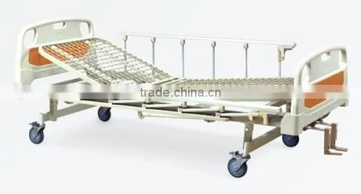 Cheap Price Manual Two-Function Hospital Bed for Sale/Barata cama de hospital manual de dos funciones