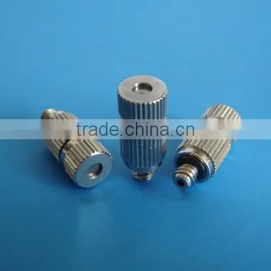 High pressure anti-drop fog spray nozzles