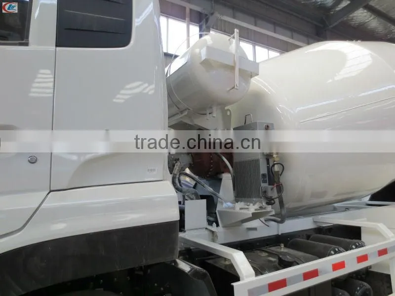 DongFeng DaLiShen 10 m3 6*4 Cement Mixer Truck