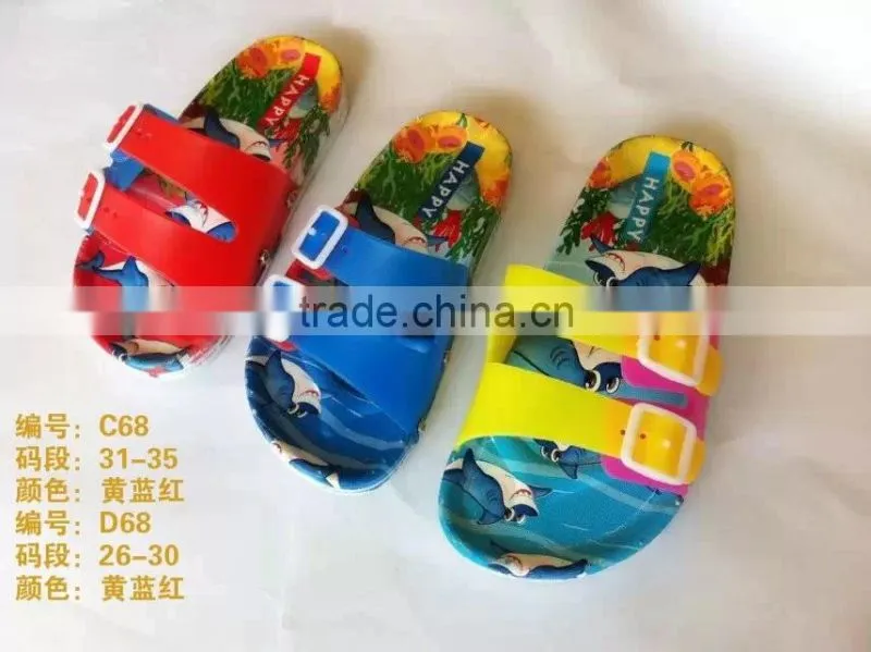 lovely beach sandal for boys