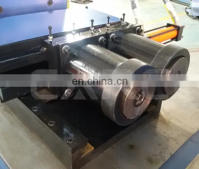 Auto exhaust pipe reducer machine also for pipe end reducer and flange