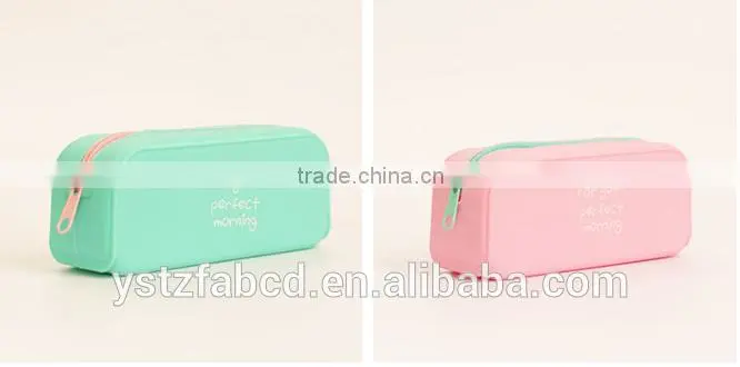 2016 Newest Gift Use and Pencil Bag factory supply printed logo custom Silicone pencil case
