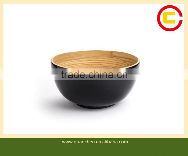 Colorful lacquered bamboo bowls