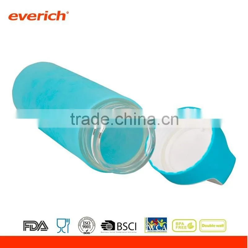 New borosilicate glass bottle with plastic lid and flower silicone sleeve
