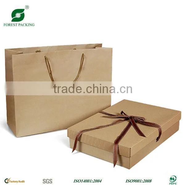 BROWN T SHIRT PACKAGING BOX WITH PAPER BAG