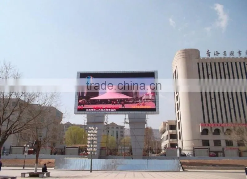 PH10 Outdoor Advertising LED Display 5.76 x 2.88 m DIP346 LED Type