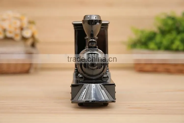 High Quality Train shape crystal small table clocks