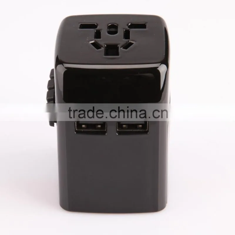 Multifunctional travel adapter and USB portable travel adapter