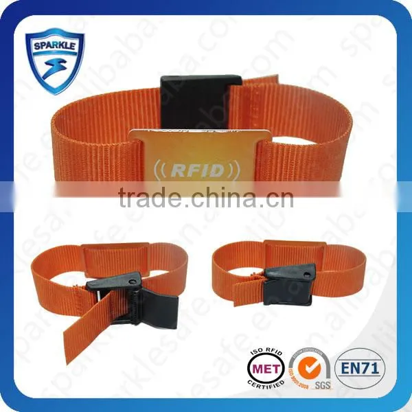 high quality passive 125KHz Nylon RFID Wristband