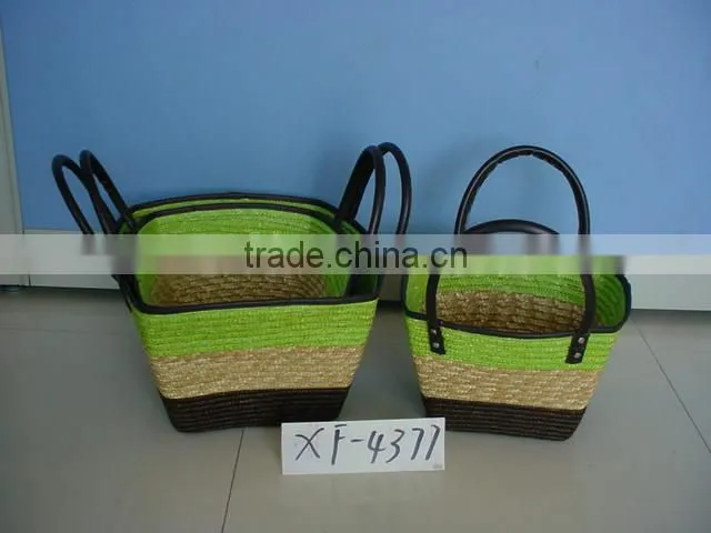 Eco-friendly new plastic shopping basket with handle in Linyi