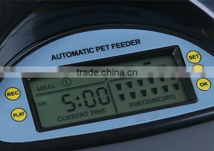 Battery-powered automatic dog food feeder