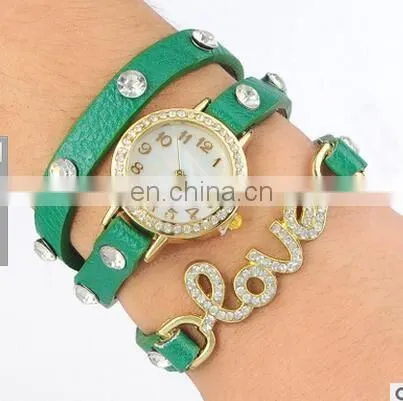 Newest Design Women Watches Retro Faux Leather Quartz Wristwatch with Bronze LOVE Word Luxury Watches Ladies