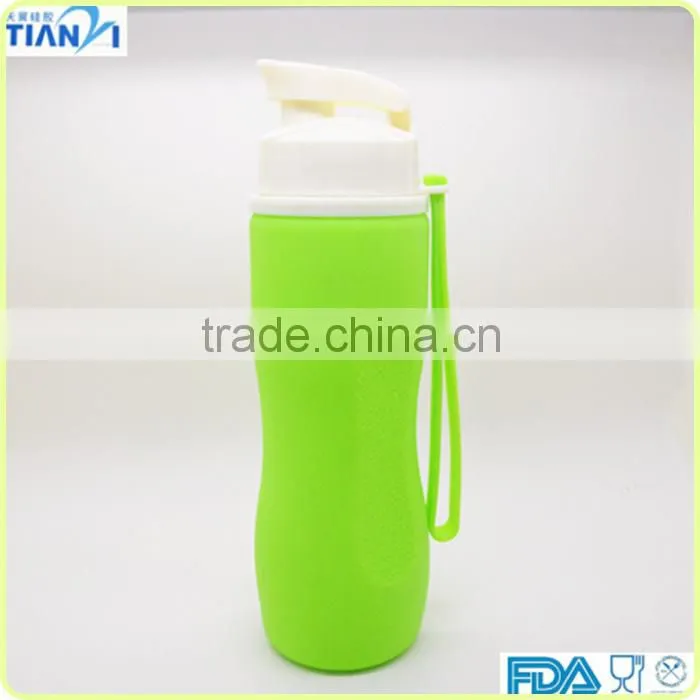 750ML Fashionable Heat Resistance BPA Free FDA/LFGB Collapsiable Silicone Sports Water Bottle