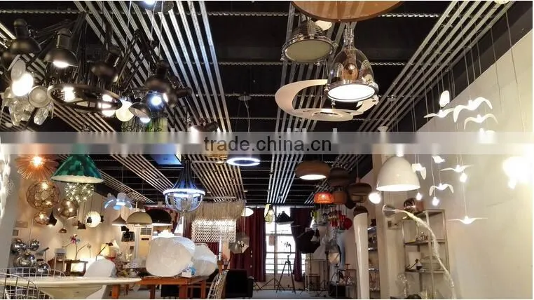 Replicating the Sparkling Lanterns of 19th-century Morocco Chandelier Strung with Hundreds of Multi-Faceted Crystals