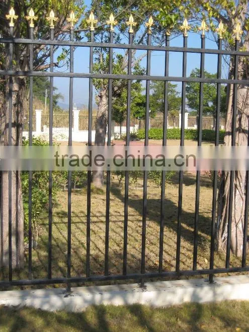 2014 Top-selling garden security wrought iron fence