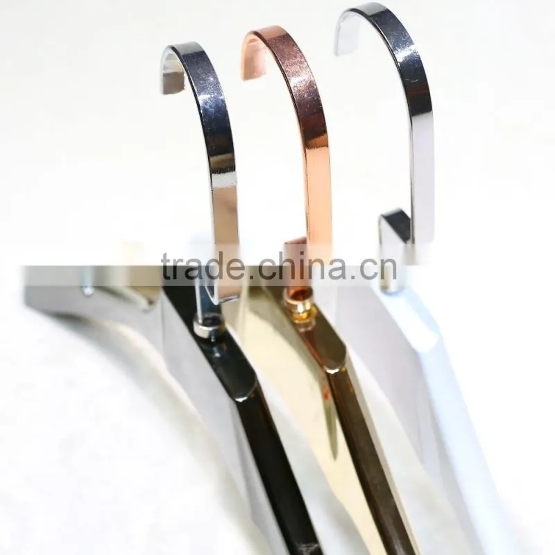 QD-246 High quality plastic hanger for suit cheap gold plastic hanger