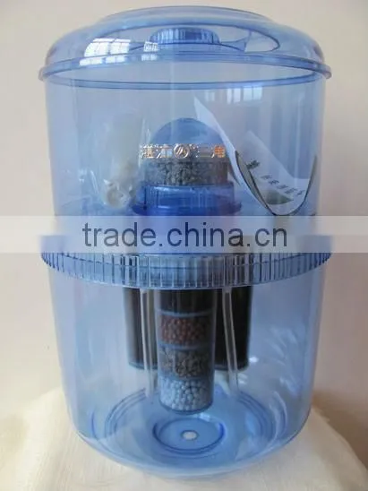 Family use mineral dispenser purifier water purifier