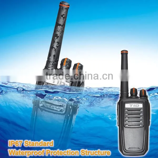 IP67 standard 5watts waterproof two way radio walkie talkie