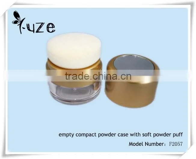 Empty compact powder case with soft powder puff