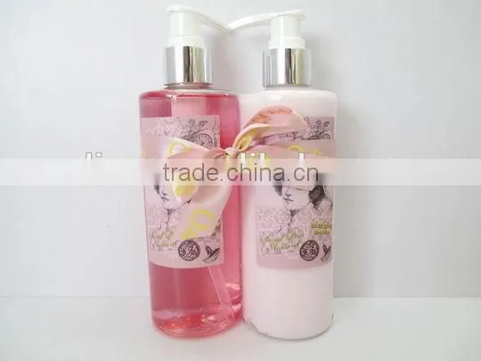 Bath shower gel set