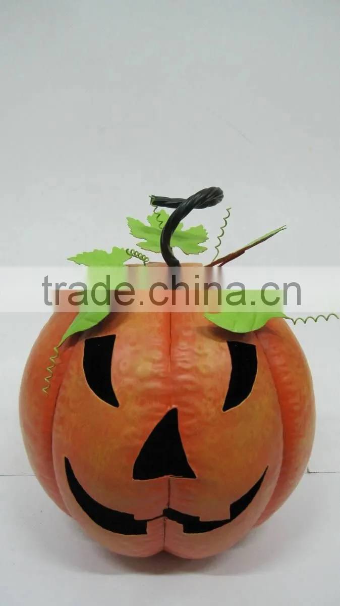 hanging metal pumpkin lamp for halloween decoration
