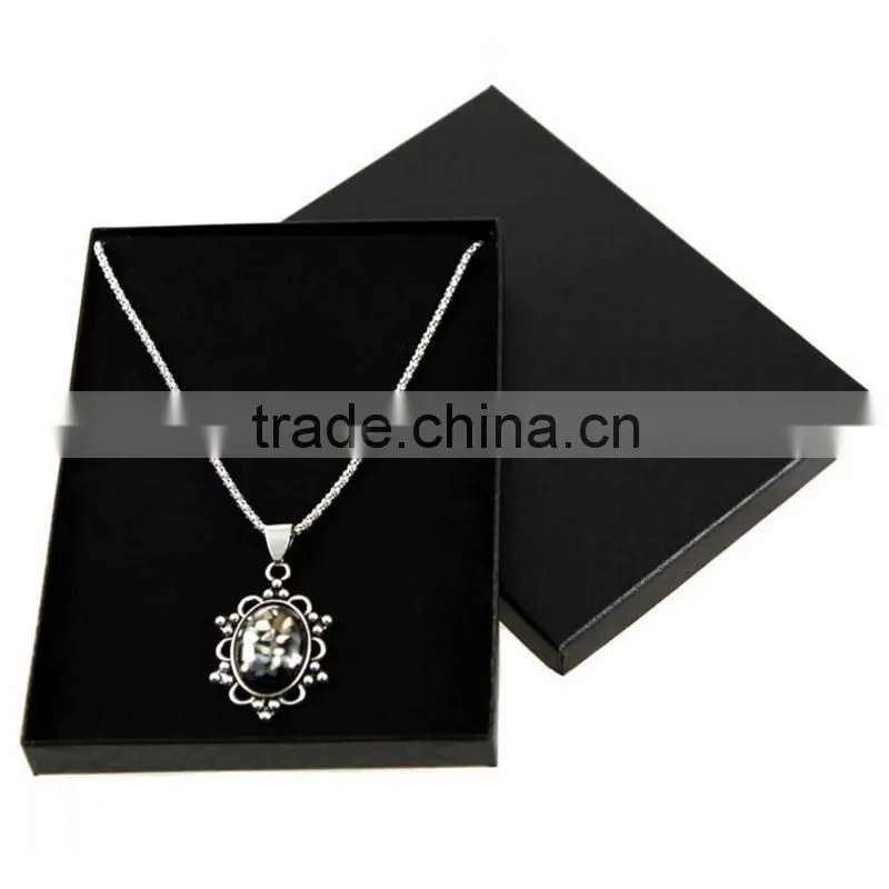 High quality Simple gift box jewelry packaing box with low price