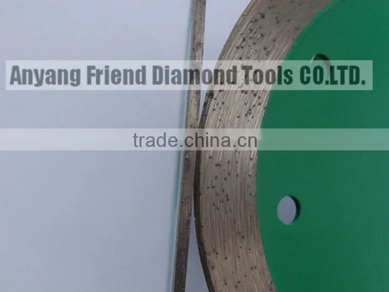 Continuous rim diamond saw blade for cutting marble,granite,concrete