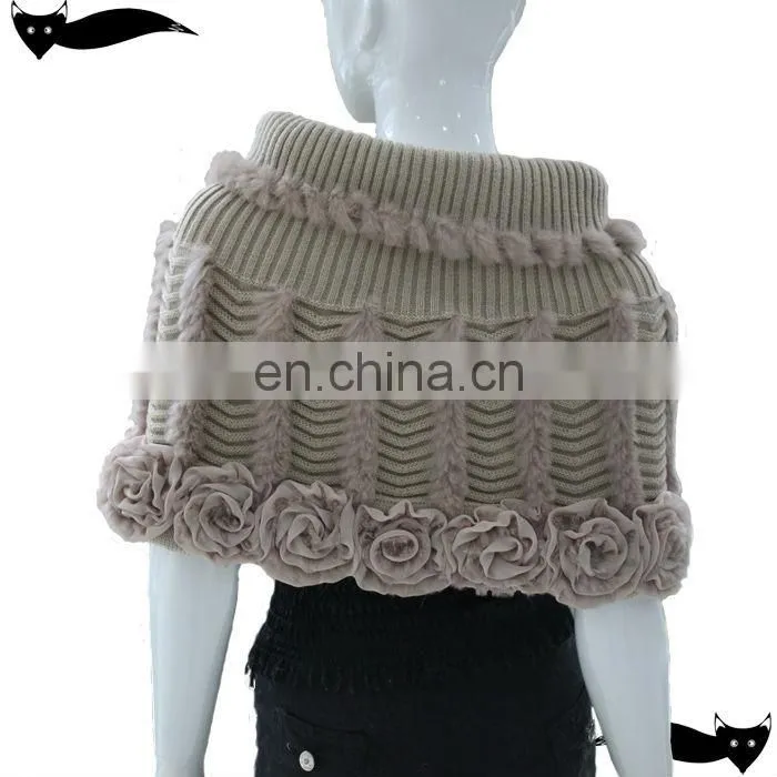 New product beige cashmere with pink rabbit fur poncho