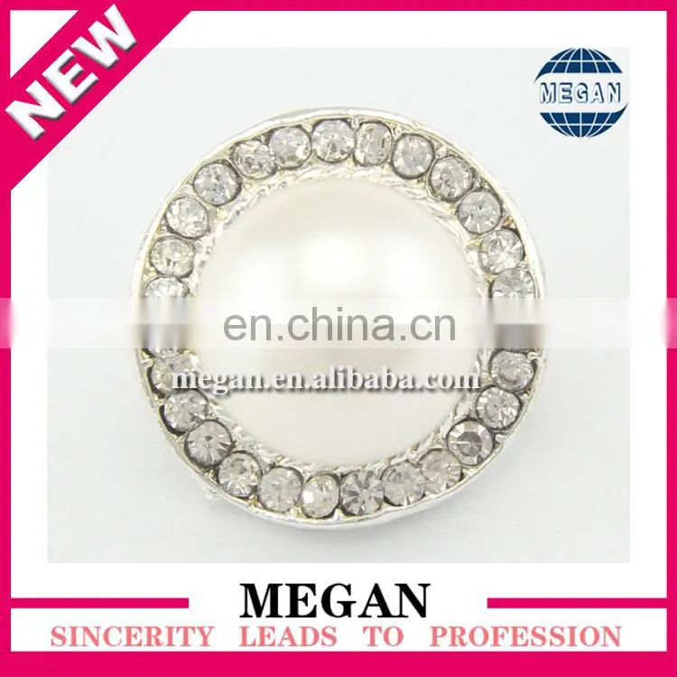 factory wholesale cheap crystal resin buttons