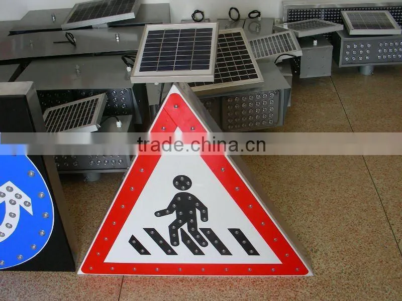 Solar Traffic Warning Sign with super brightness led