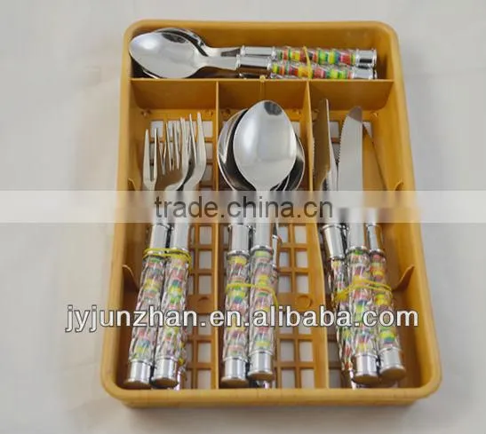 24pcs cutlery sets in plastic basket packing with plastic handle of nice design and OEM quality