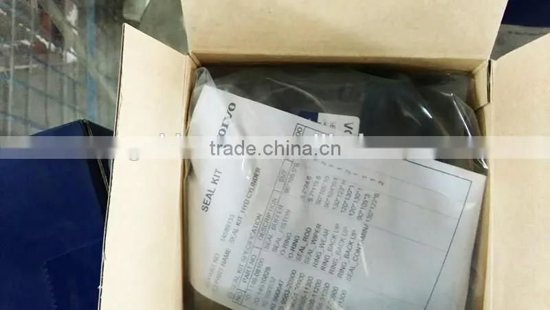 Volvo EC240 FC235 FC22924 Bucket Cylinder Sealing Kit 14589133 14589135 14589134
