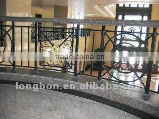 2015 Top-selling modern steel iron balcony fence
