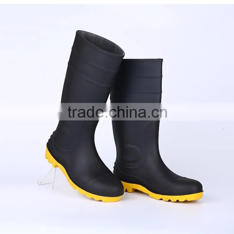 2016 Wholesale waterproof black Safety PVC rain boots with steel toe, industrial rain boots