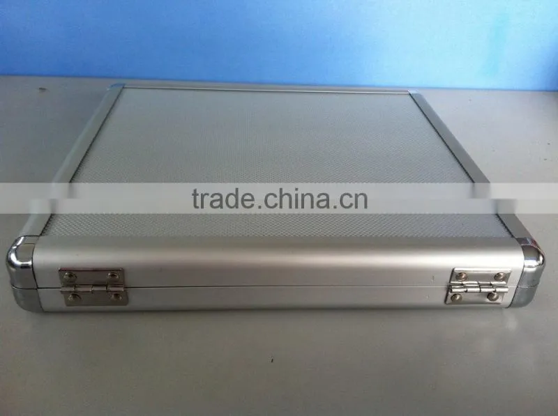 Hot sale factory cheap price with cut-out foam inserts aluminum tool box set