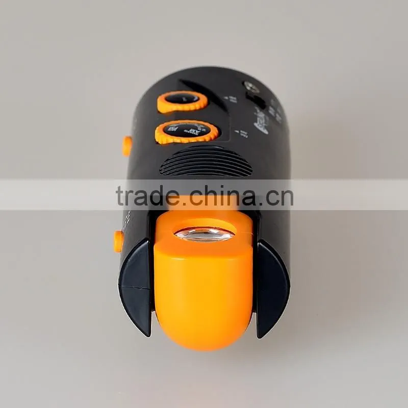 hand winding 2.4v led rechargeable flashlight