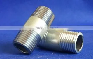 1/2" and 3/4"malleable cast iron pipe nipple female thread pipe fitting