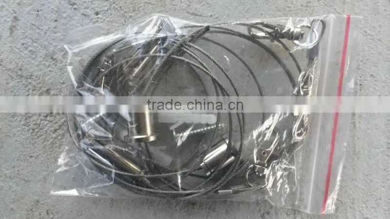 Hanger ropes with slings for THM liners