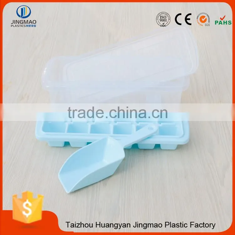 OEM Logo 12 Plastic Ice Cube Tray With Scoop