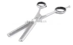 thinning scissors