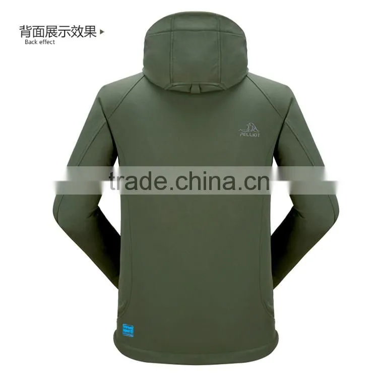 Wholesale OEM Men Sports Outdoor Hunting Jacket Soft Shell Jacket