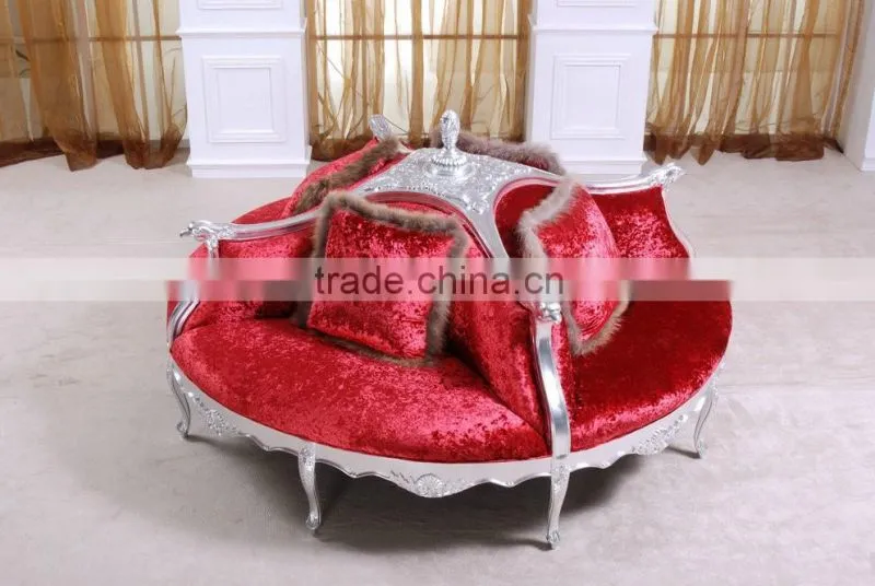 Factory Work Well hot sale classic style fabric 2 seater sofa chair with crown carving XYN2823